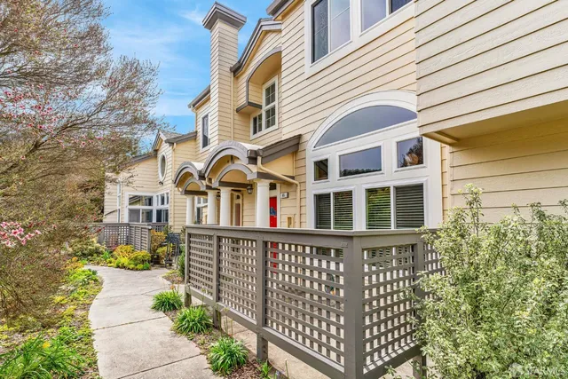 $965,000 | 65 Patrick Way, Half Moon Bay, CA 94019