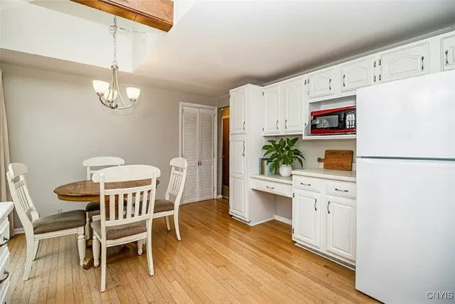 $275,000 | 110 Lynnhaven Drive, Clay, NY 13212