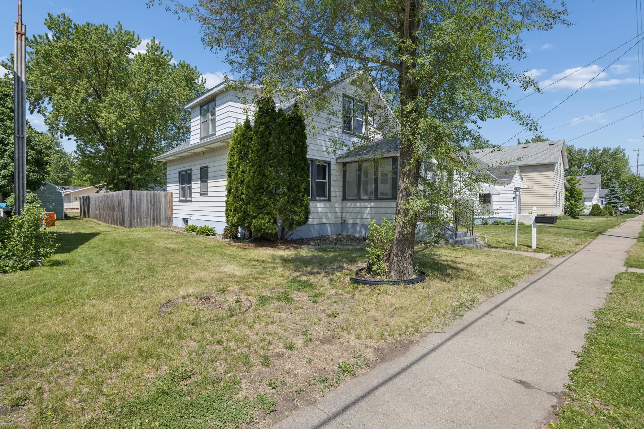 407 Red River Avenue South Cold Spring, MN 56320 - Photo 2 of 31