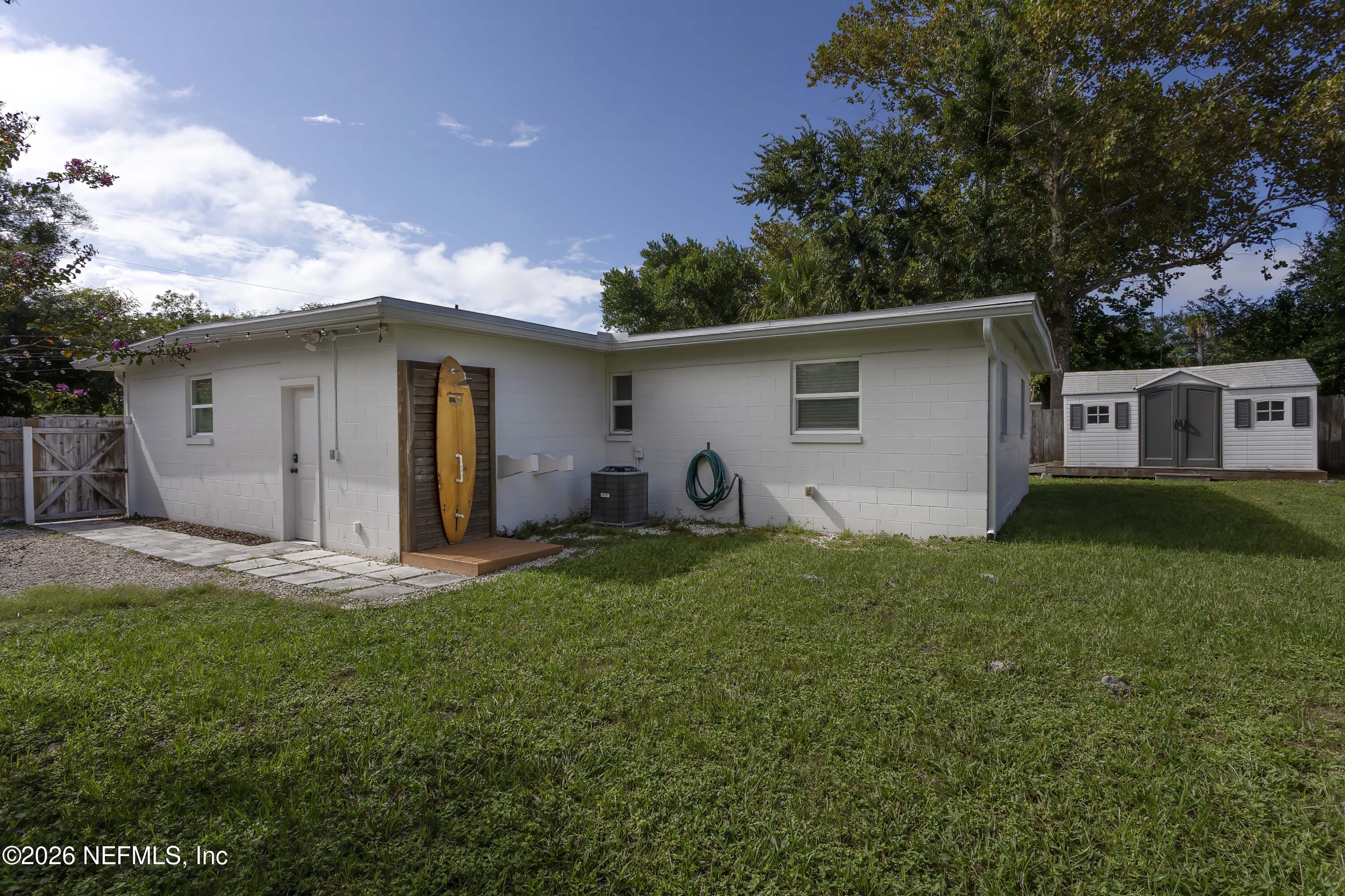 469 Skate Road Atlantic Beach, FL 32233 - Photo 35 of 37 469SkateRd_ExtRear1