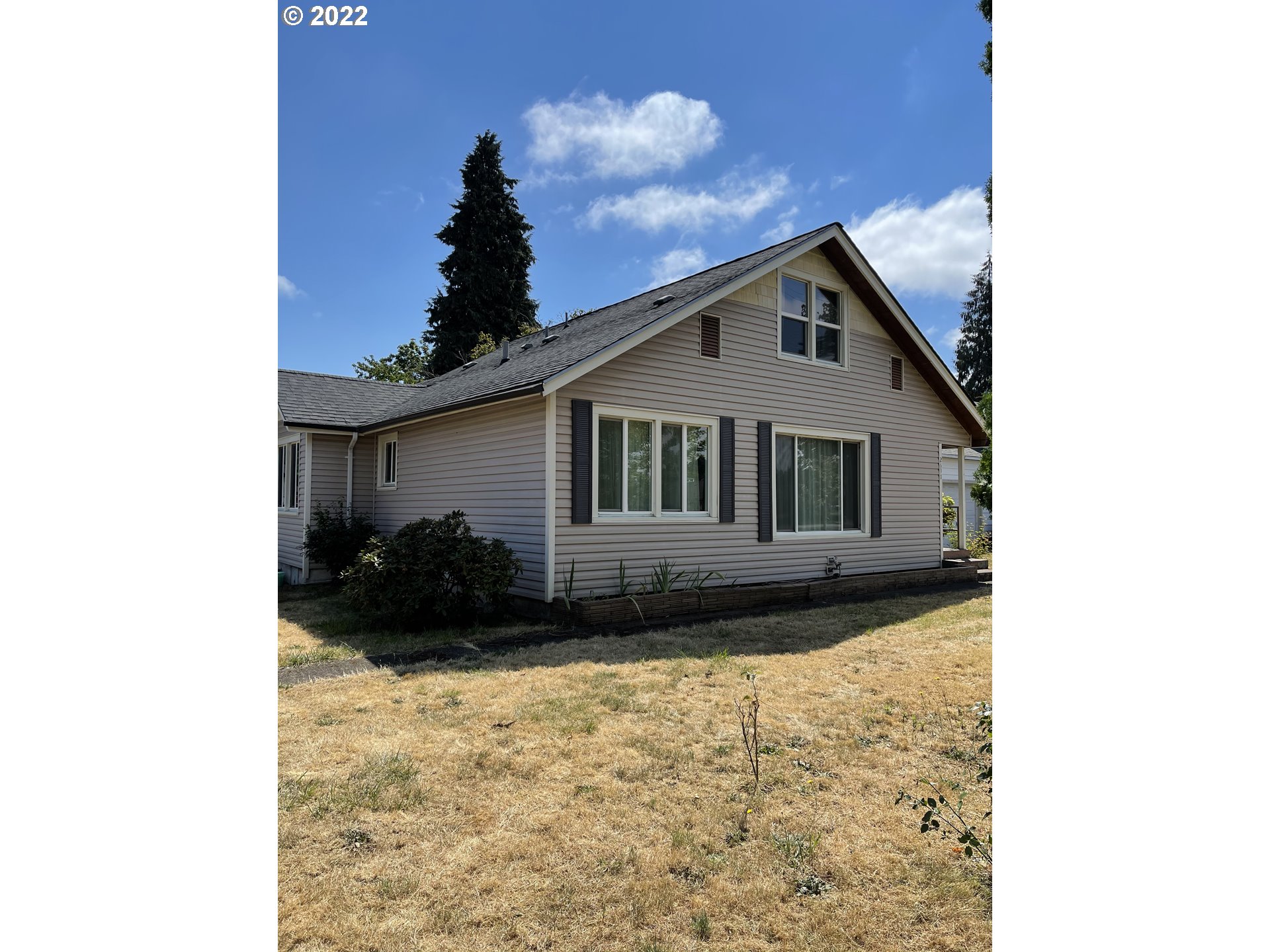 2691 Game Farm Road Springfield, OR 97477 - Photo 1 of 23 a house view with a outdoor space