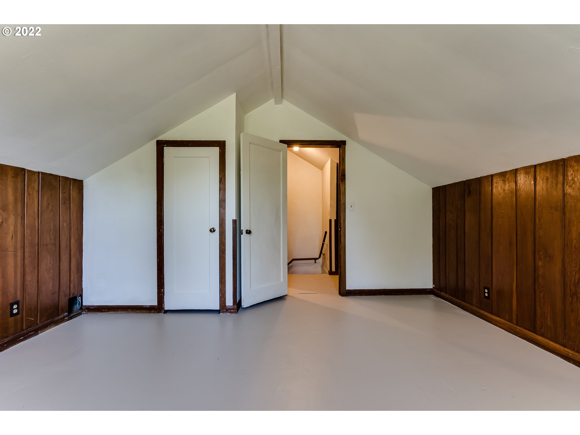 2691 Game Farm Road Springfield, OR 97477 - Photo 16 of 23 a view of an empty room with closet area