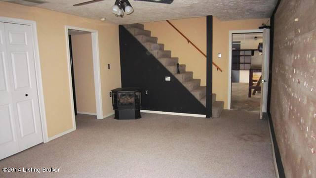 1321 Oak Ridge Court Simpsonville, KY 40067 - Photo 24 of 36 25