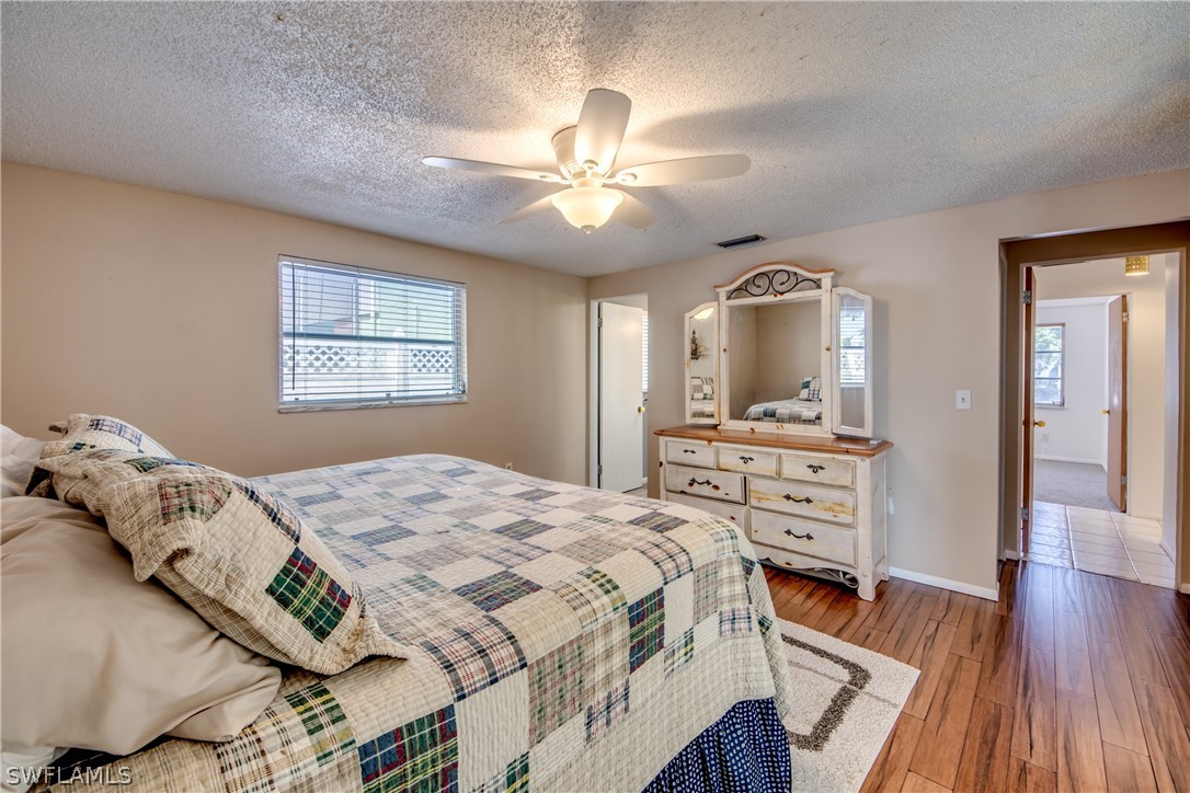 2579 Bridgeview Street Matlacha, FL 33993 - Photo 14 of 32 Gallery Image 14