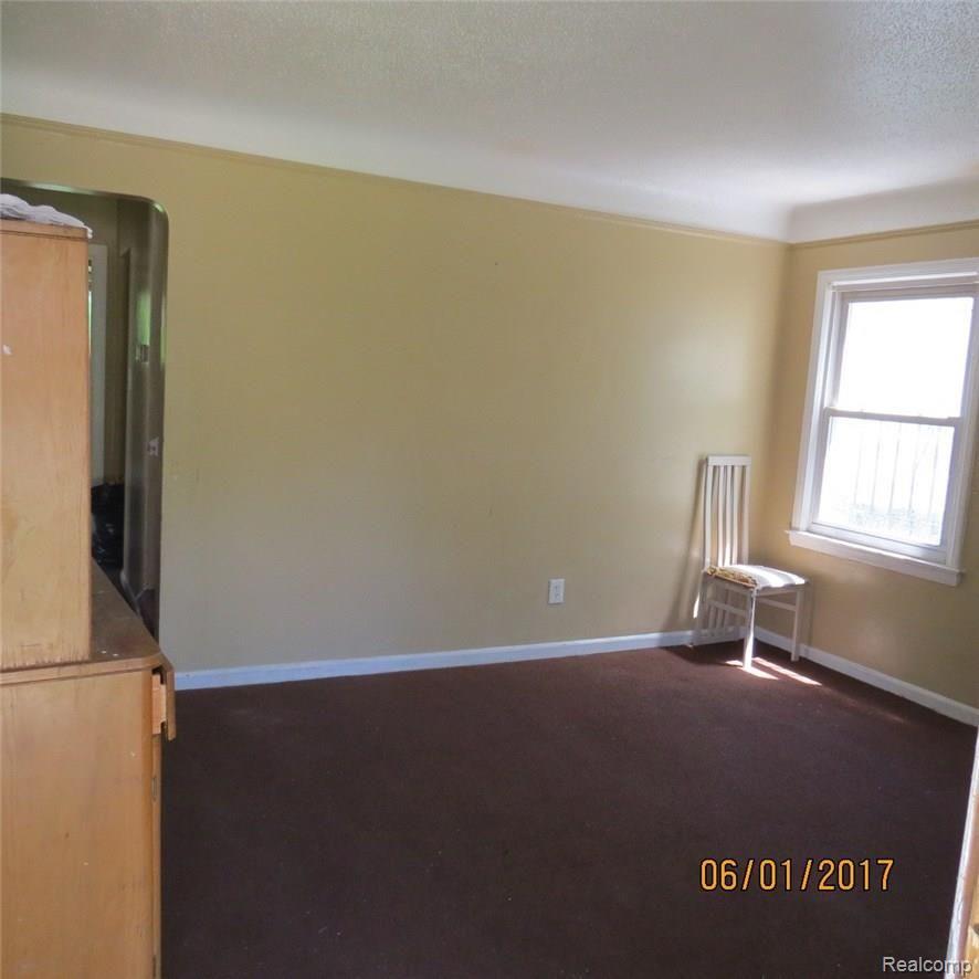 7668 Evergreen Road Detroit, MI 48228 - Photo 18 of 27 IMG_6004.JPG