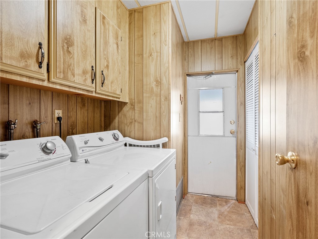 11414 Serra Road, Unit 21 Apple Valley, CA 92308 - Photo 22 of 35