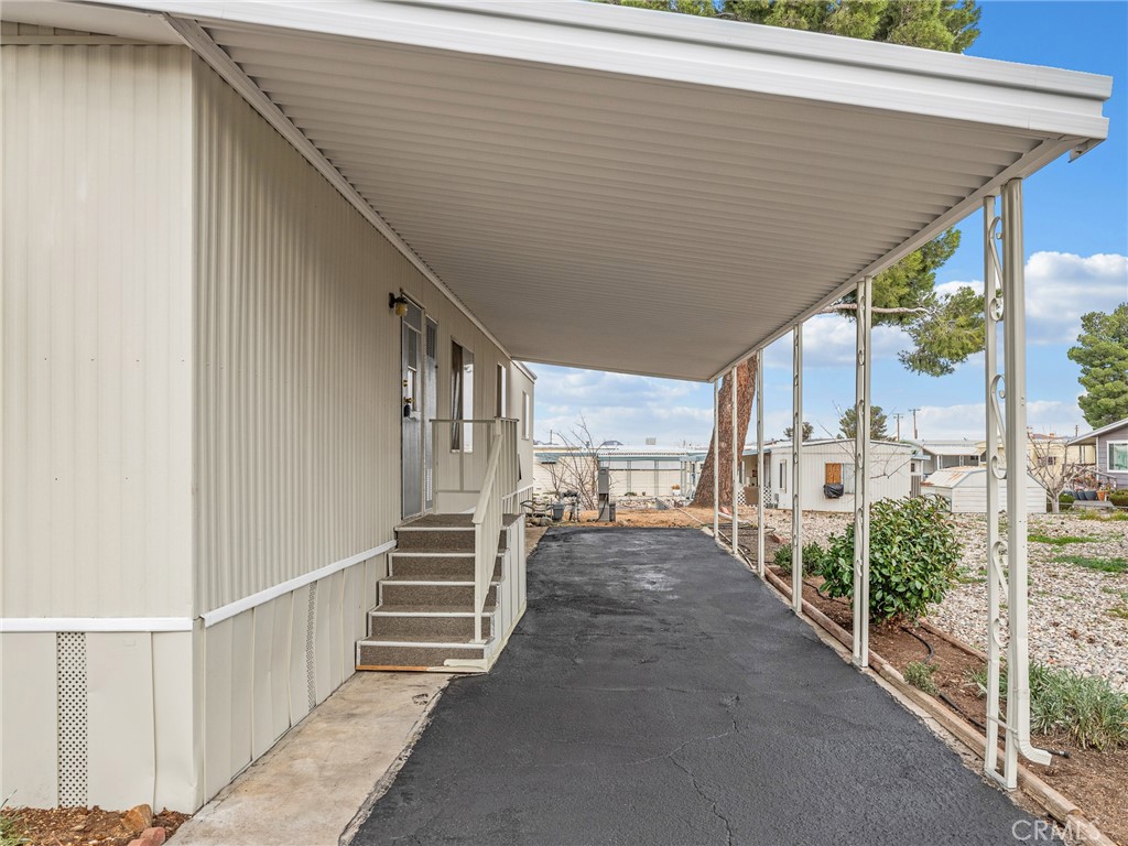 11414 Serra Road, Unit 21 Apple Valley, CA 92308 - Photo 24 of 35