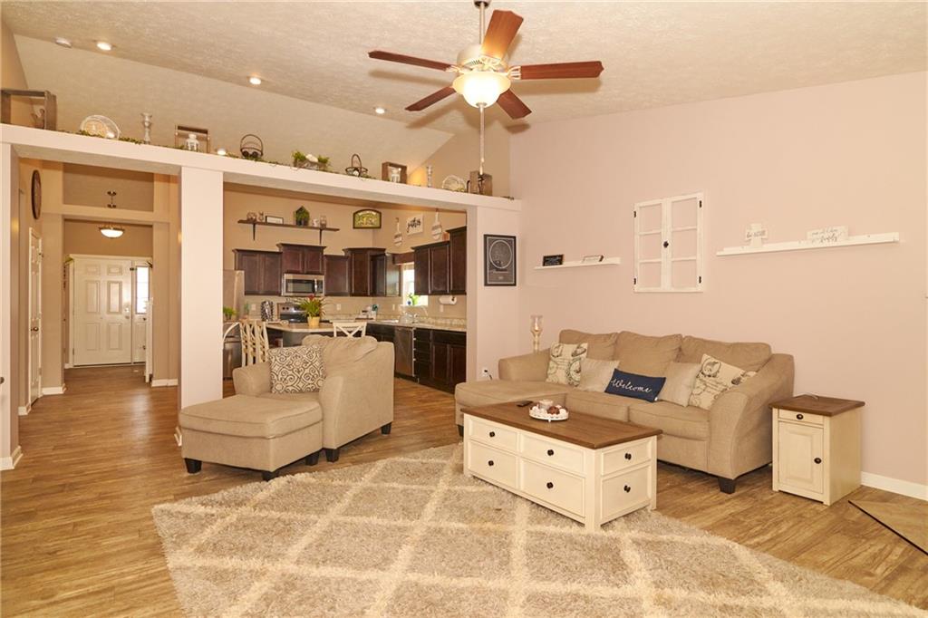 2672 Autumn Road Indianapolis, IN 46229 - Photo 8 of 26
