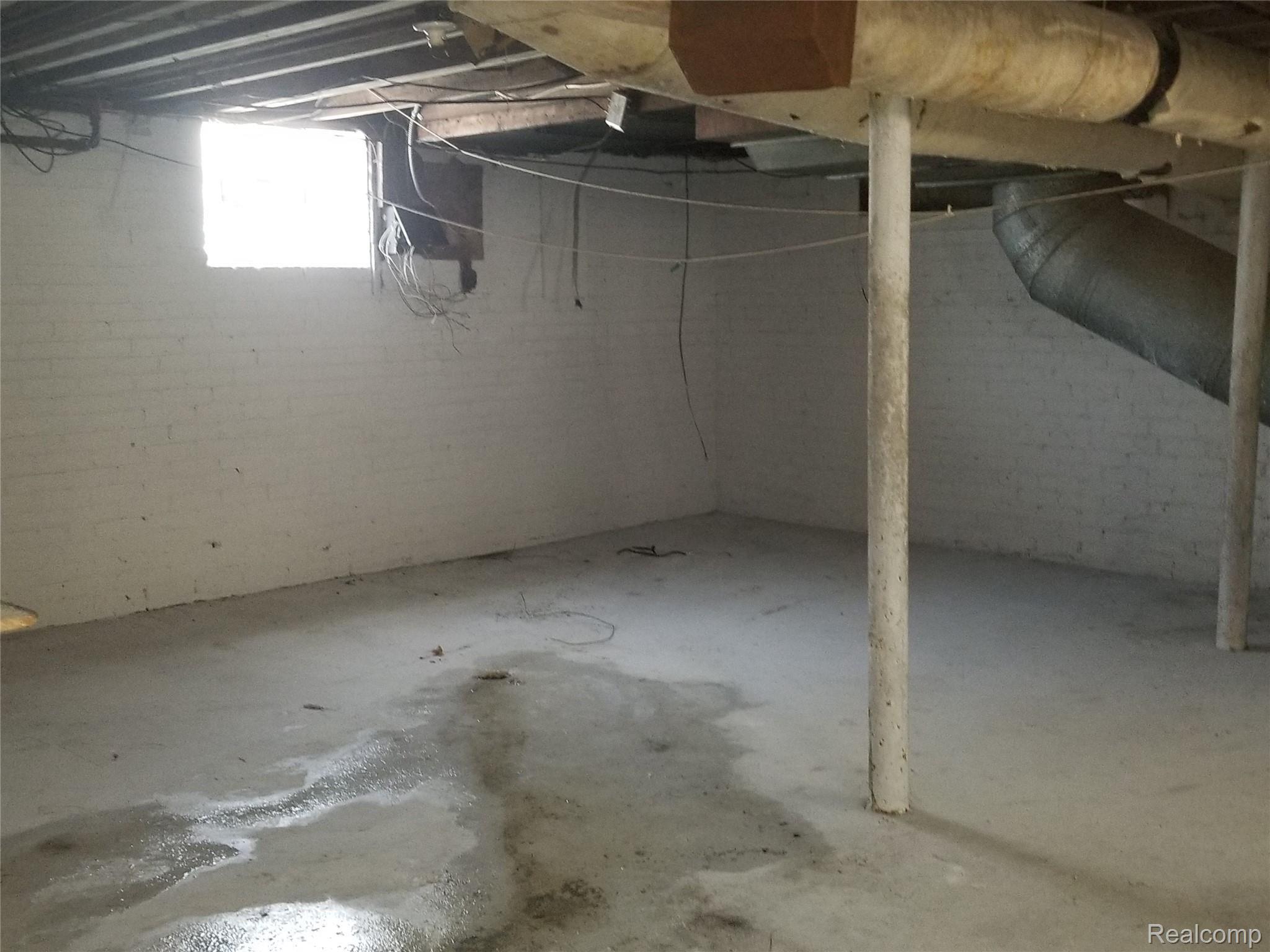 3453 Devonshire Road Detroit, MI 48224 - Photo 23 of 27 20190606_161257.jpg