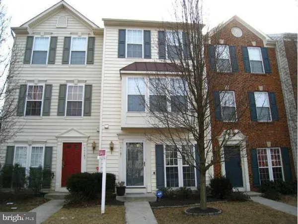 $2,882 | 44487 Potter Terrace, Ashburn, VA 20147