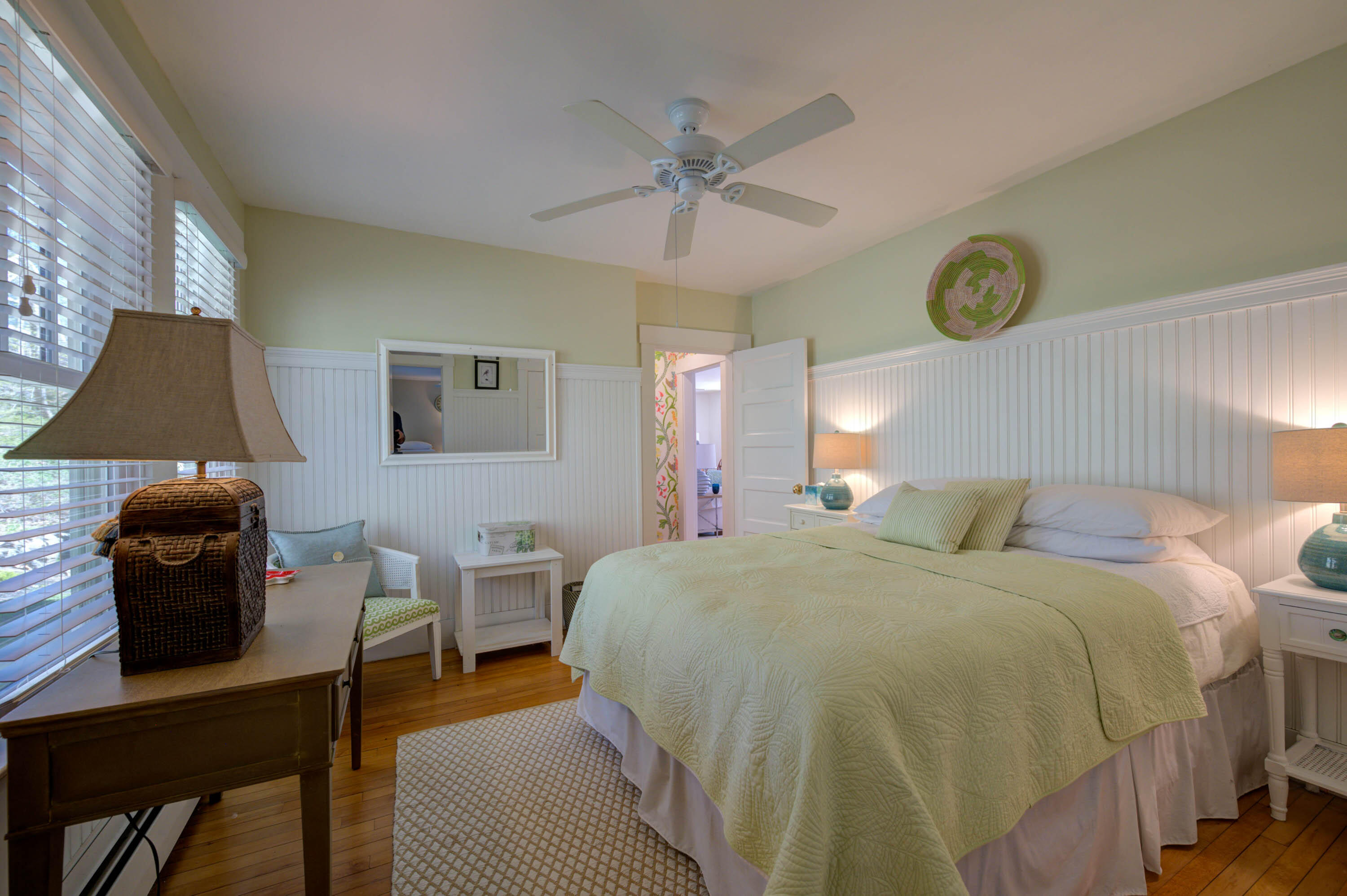 802 Shore Road Cape Neddick, ME 03902 - Photo 22 of 29 pic-26