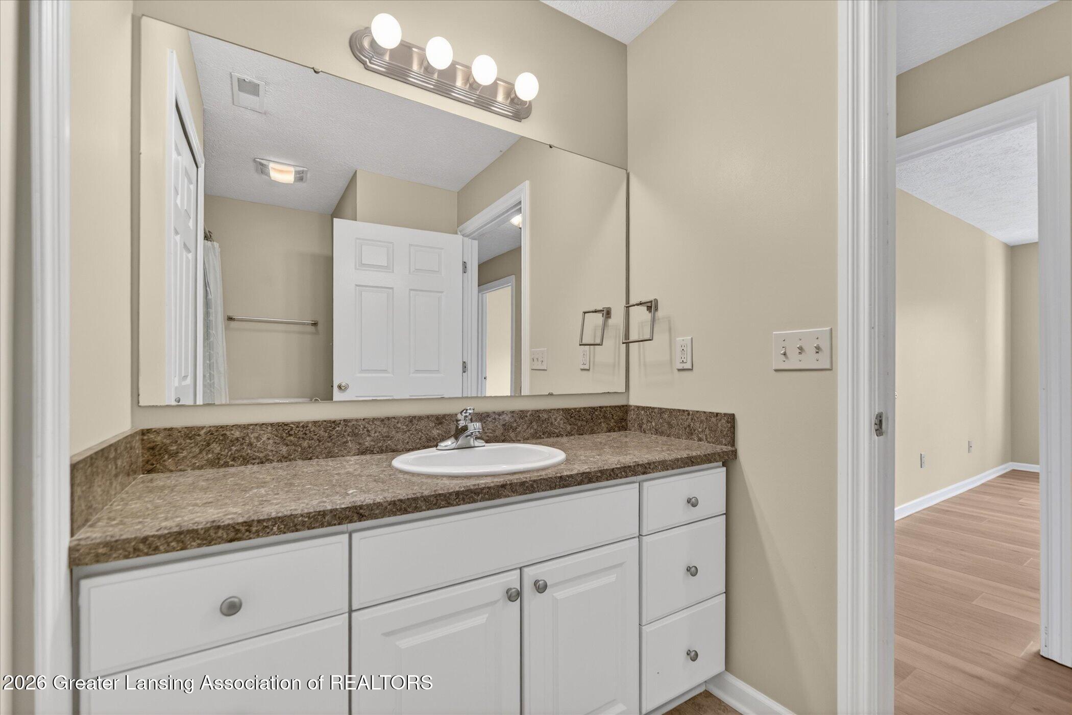 1337 Coolidge Road, Unit 16 East Lansing, MI 48823 - Photo 20 of 31 20-1337-Coolidge-Rd-WindowStill