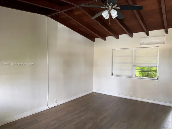 $1,600 | 1580 Northeast 145th Street, Unit 1582, Miami, FL 33161