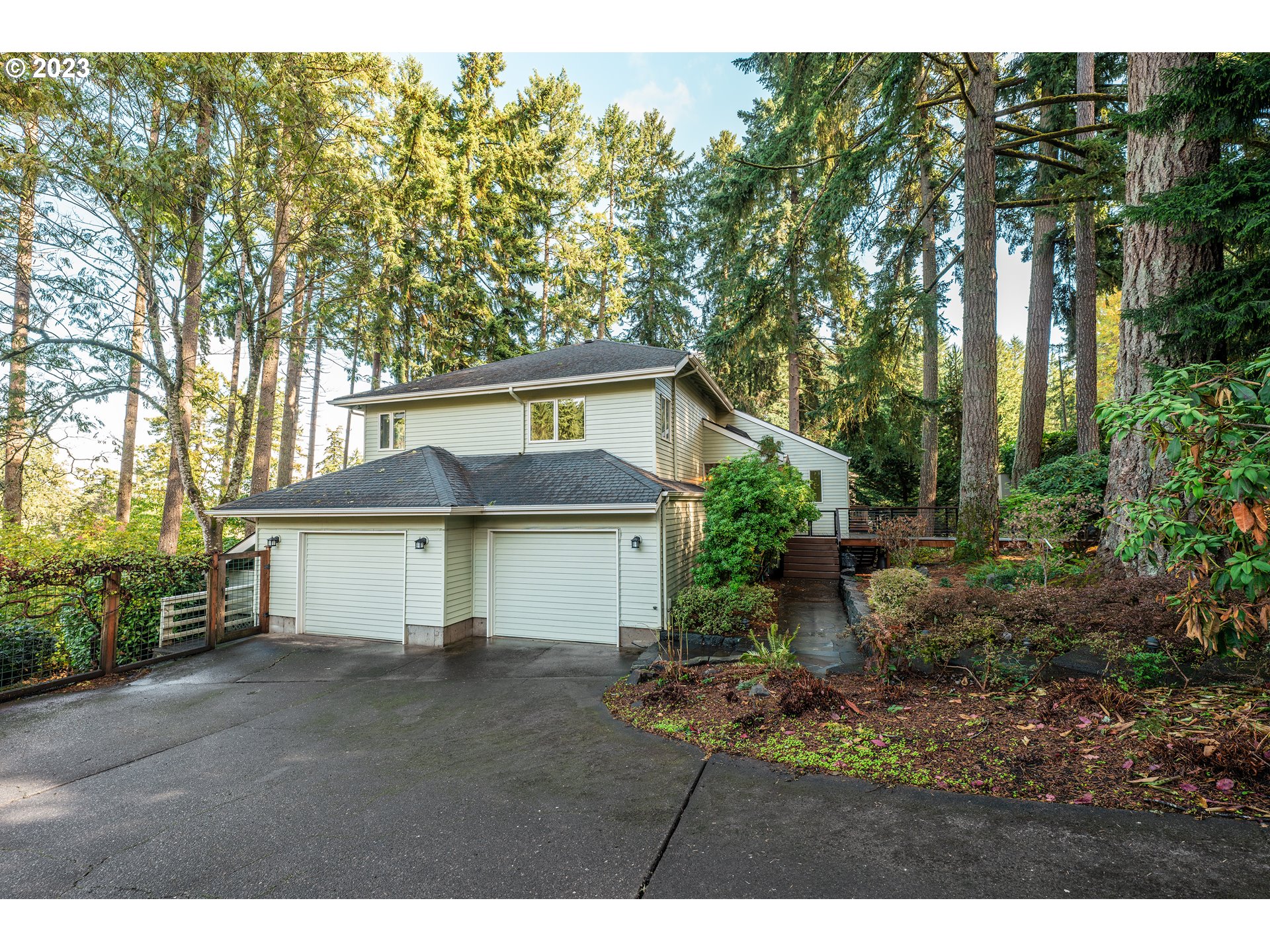 3955 Spring Boulevard Eugene, OR 97405 - Photo 3 of 48 a view of a house with a outdoor space