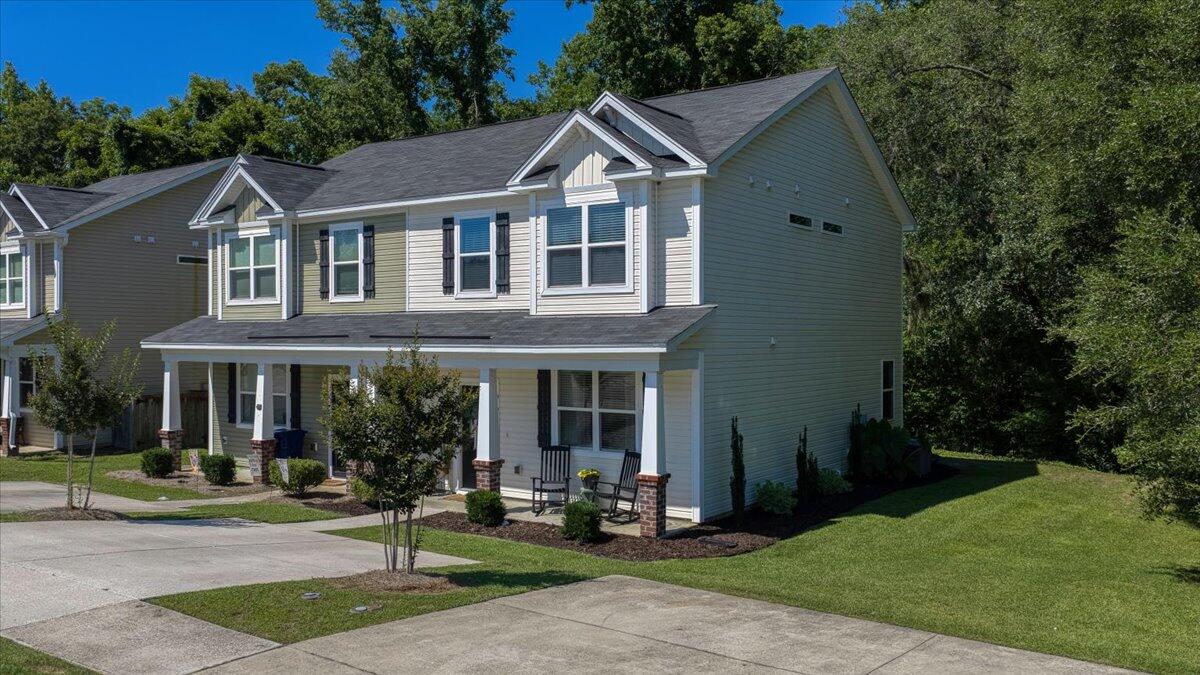 9127 Parlor Drive Ladson, SC 29456 - Photo 2 of 33