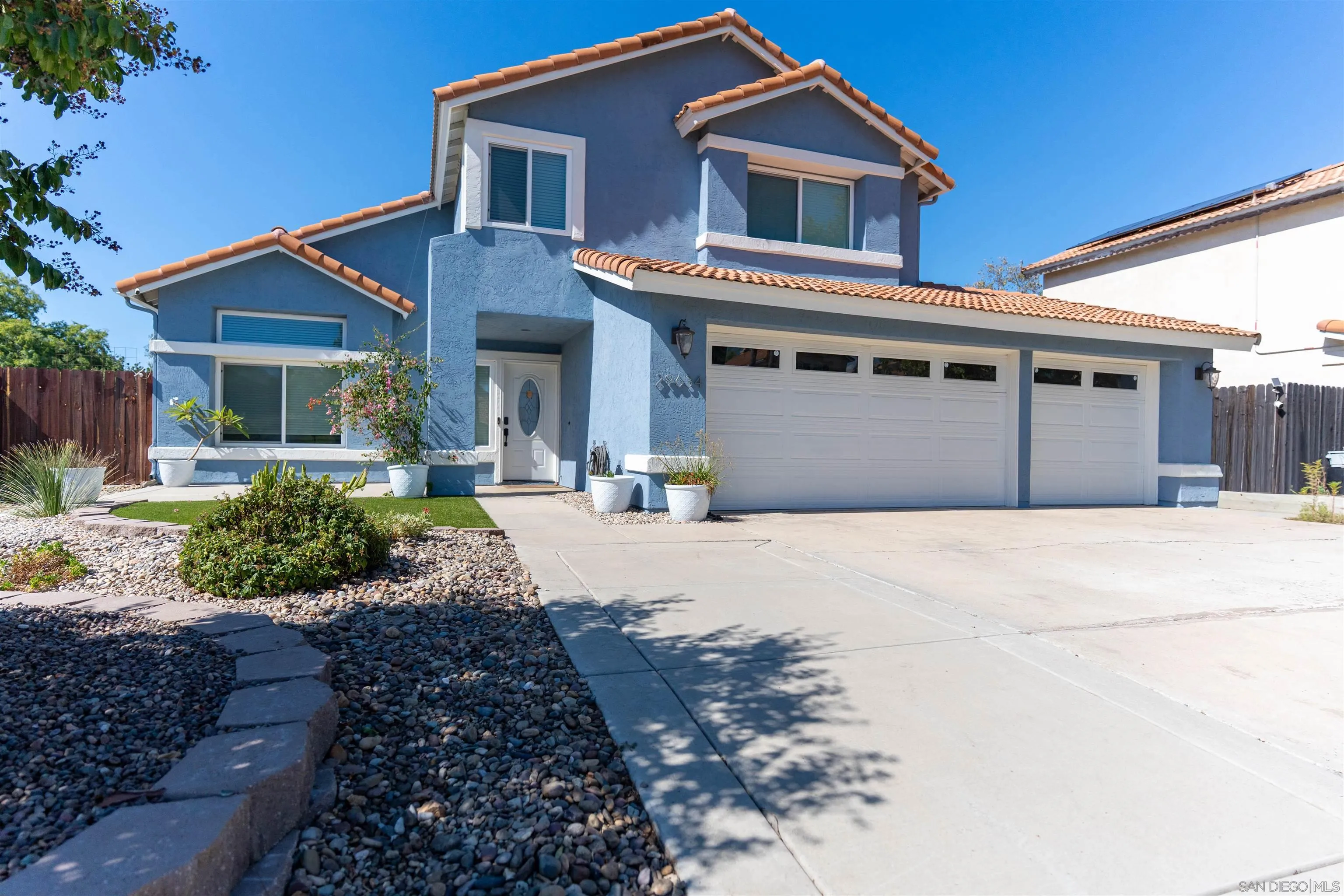 29634 Ramsey Court Temecula, CA 92591 - Photo 3 of 37