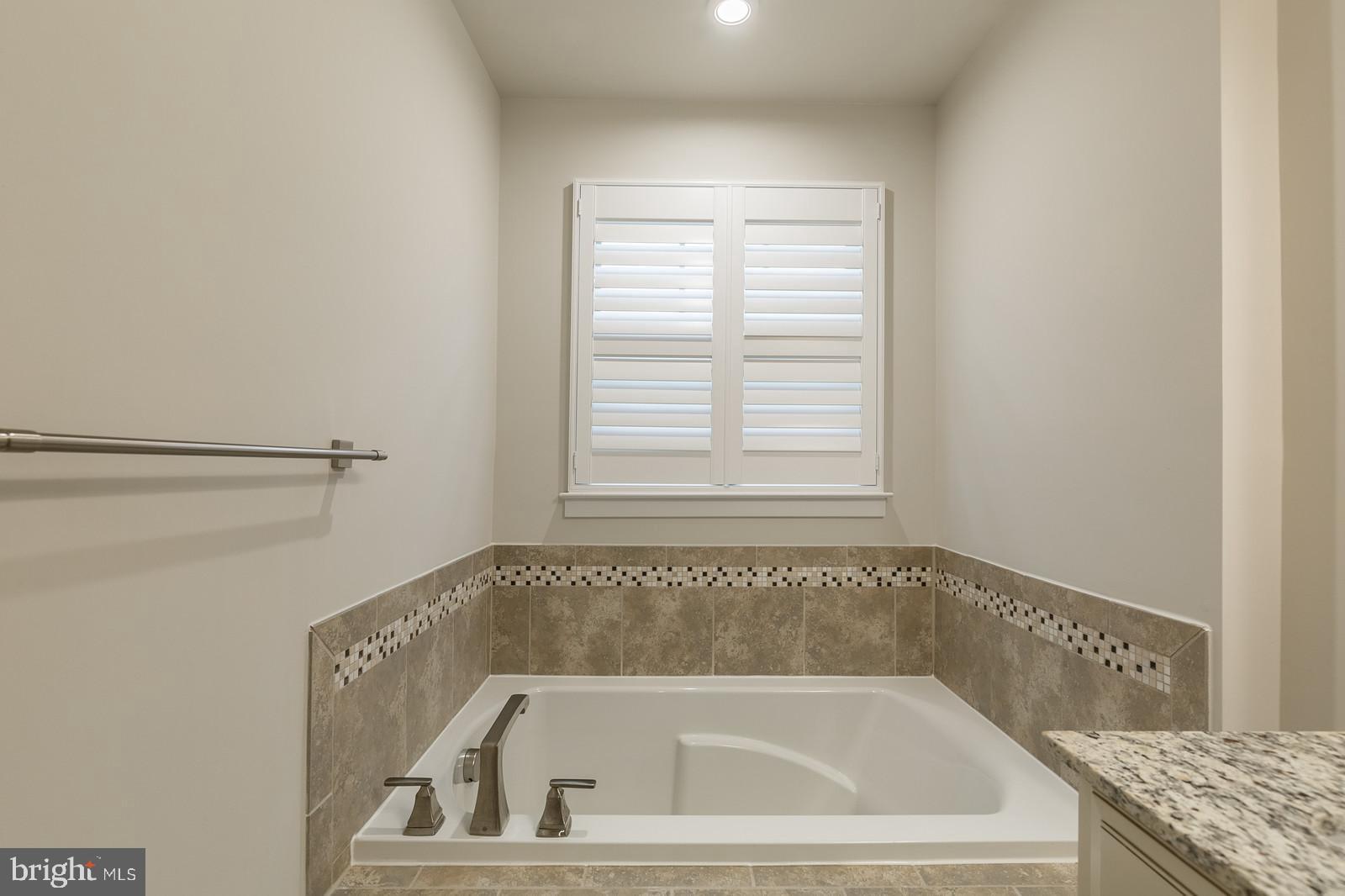 2102 Hemlock Bay Road Dumfries, VA 22026 - Photo 20 of 44 Gallery Image 20