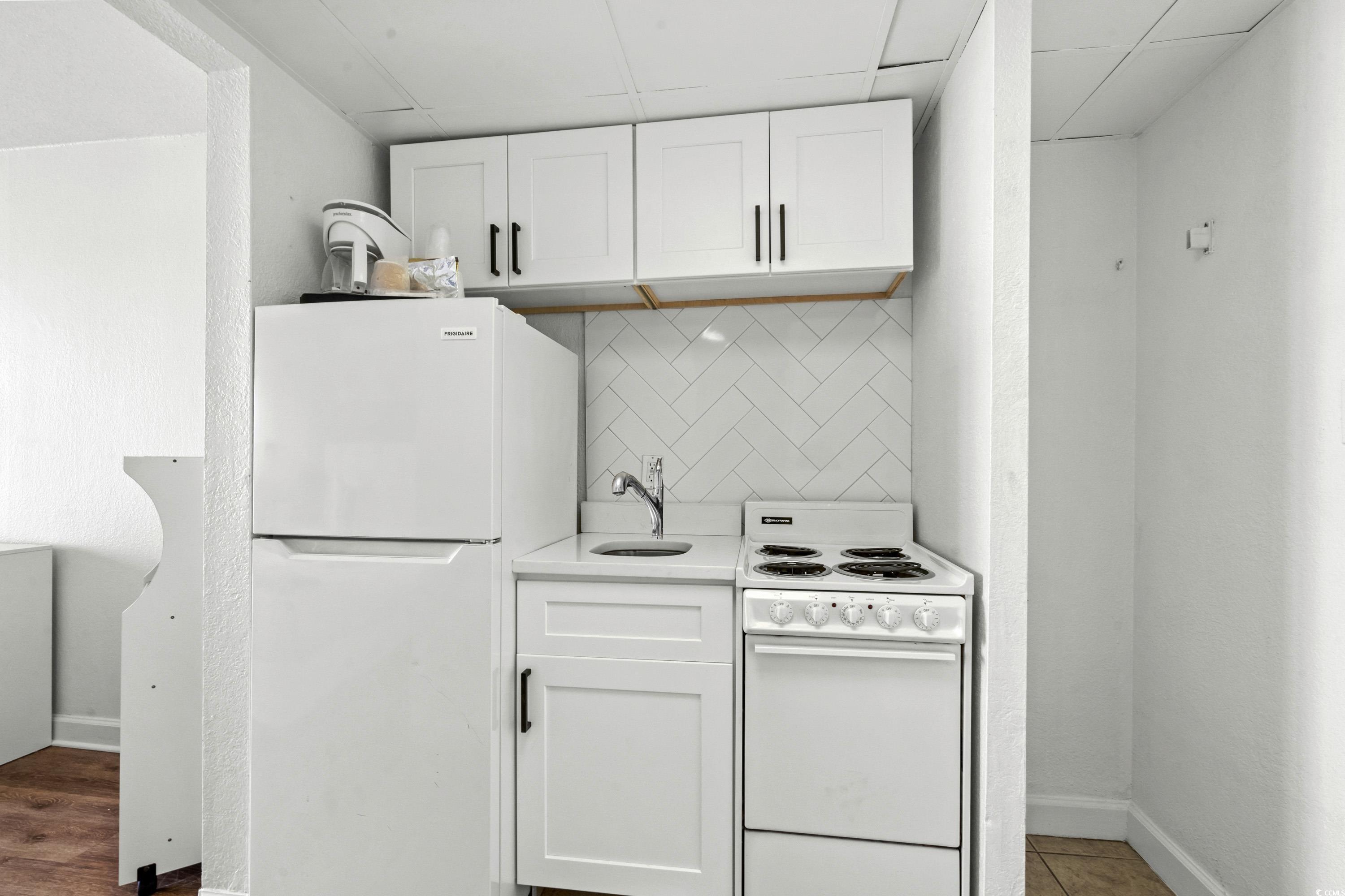 2207 South Ocean Boulevard, Unit 911 Myrtle Beach, SC 29577 - Photo 5 of 40