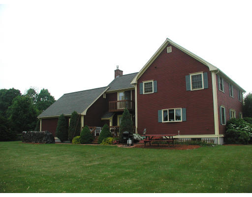 8 Ruggles Pond Road Westborough, MA 01581 - Photo 3 of 8 Gallery Image 3