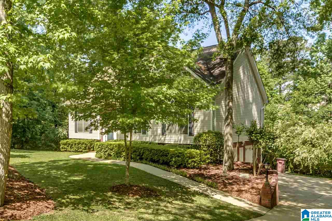 21196 Polly Circle McCalla, AL 35111 - Photo 3 of 33