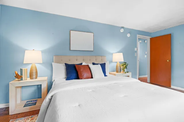 $399,000 | 129 Pine Street, Unit 2, Portland, ME 04102