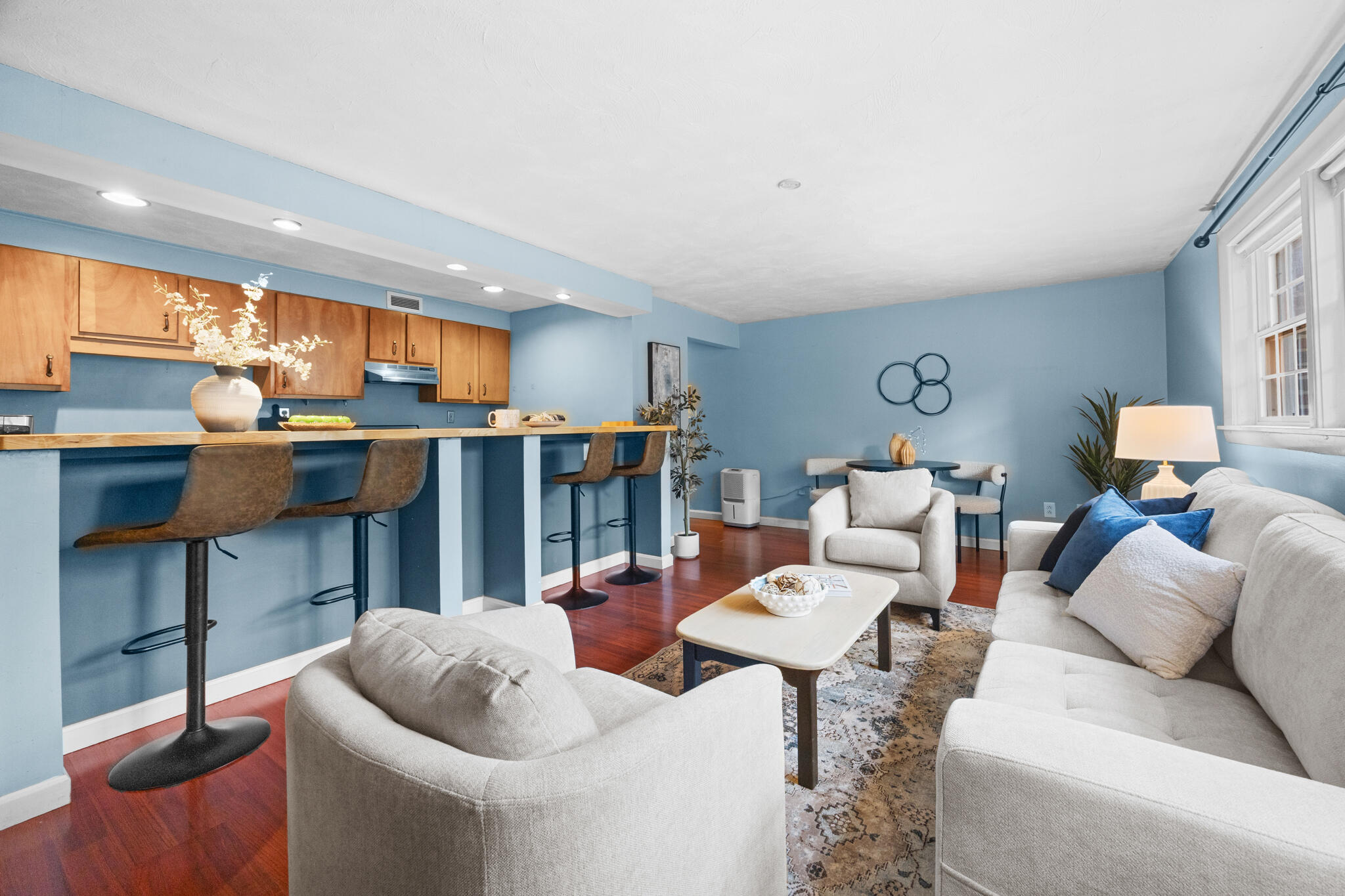 129 Pine Street, Unit 2 Portland, ME 04102 - Photo 5 of 32 APT-5