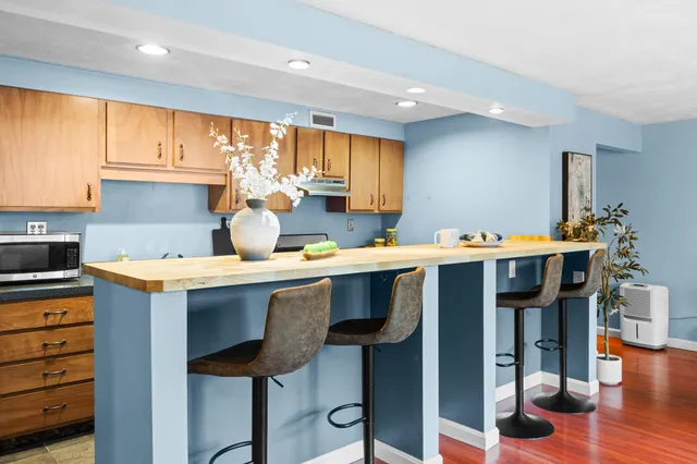 $399,000 | 129 Pine Street, Unit 2, Portland, ME 04102