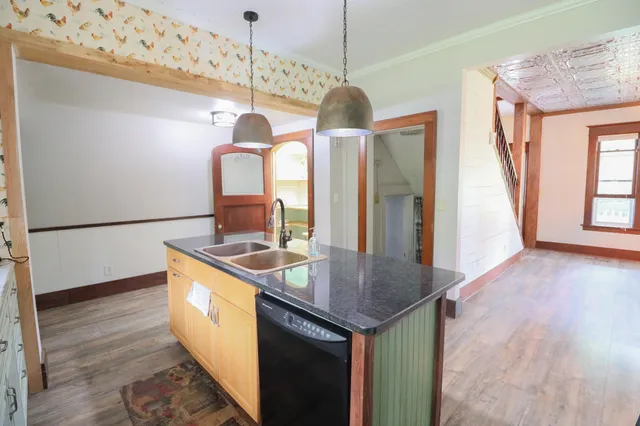 $649,000 | W5381 County Road West, Holmen, WI 54636