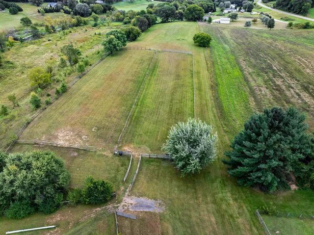 $649,000 | W5381 County Road West, Holmen, WI 54636