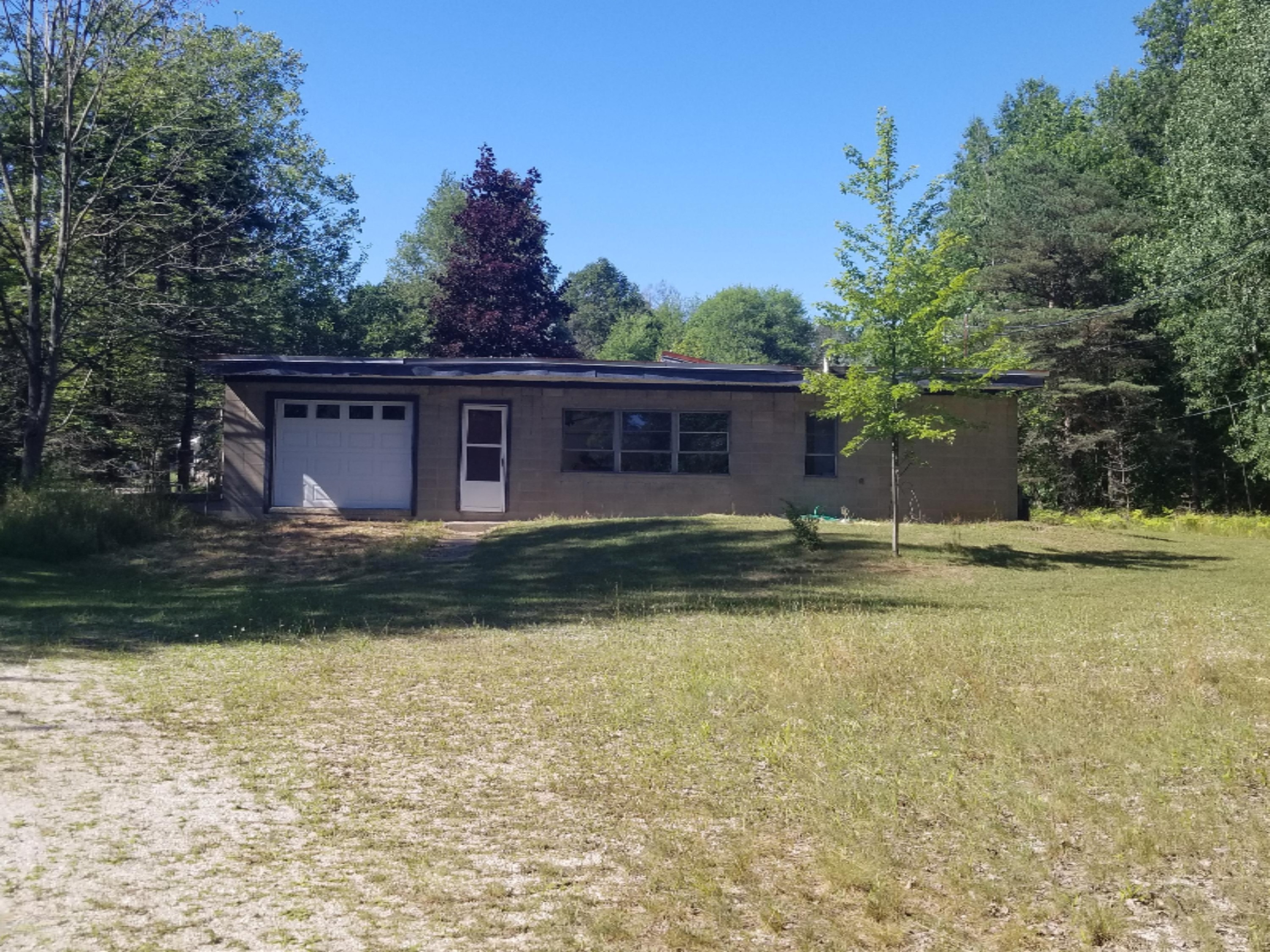 5415 West Jagger Road Ludington, MI 49431 - Photo 29 of 36 20200716_170148