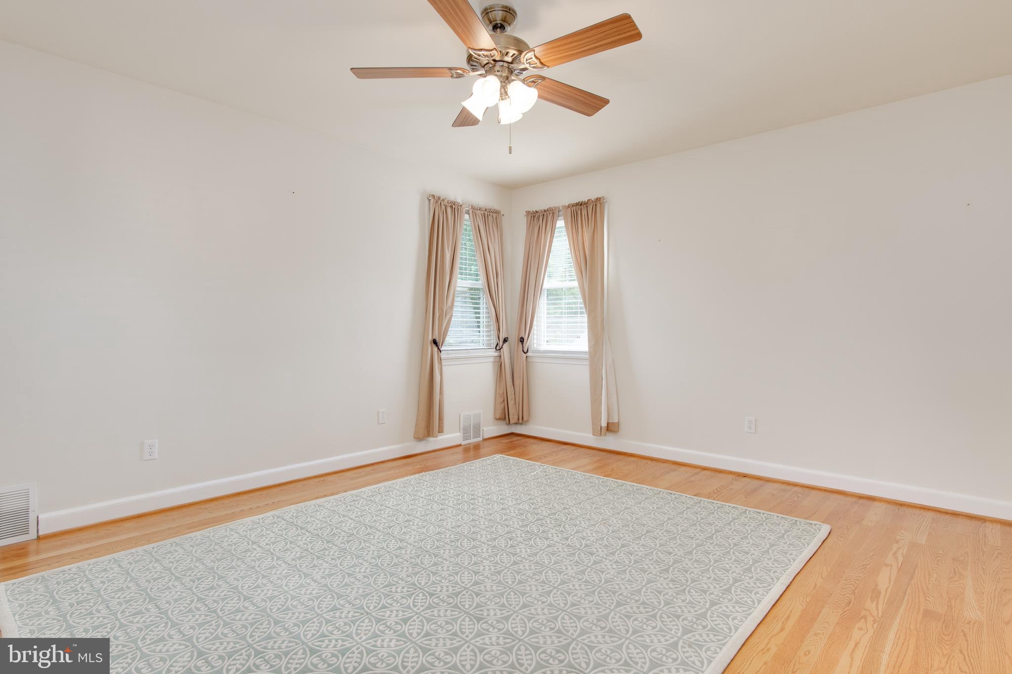1024 Columbia Road Hagerstown, MD 21742 - Photo 13 of 31 Gallery Image 13