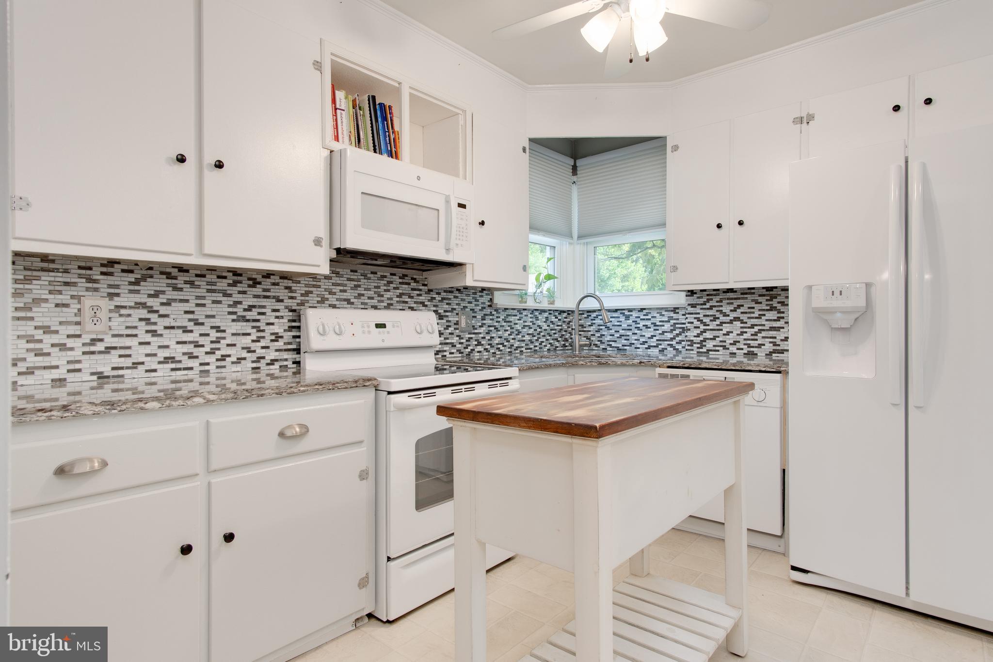 1024 Columbia Road Hagerstown, MD 21742 - Photo 7 of 31 Gallery Image 7