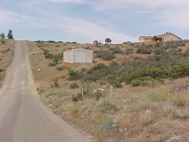 18247 Peeples Valley Road, Unit 9 Peeples Valley, AZ 86332 - Photo 1 of 3 Primary Photo