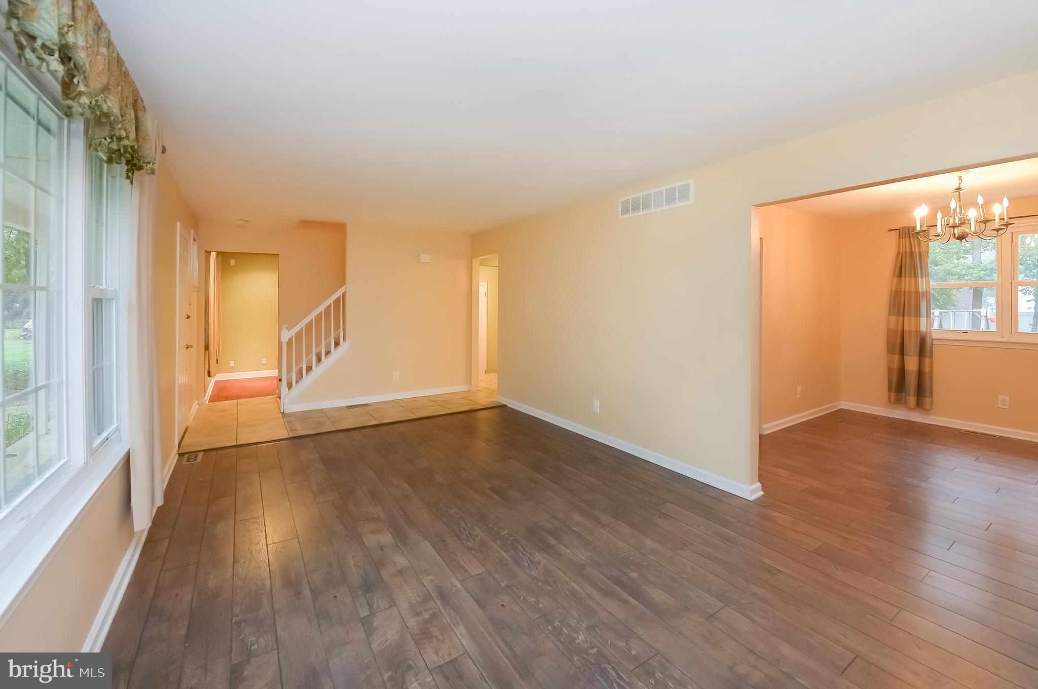 273 Peppermill Road West Berlin, NJ 08091 - Photo 4 of 27 Gallery Image 4