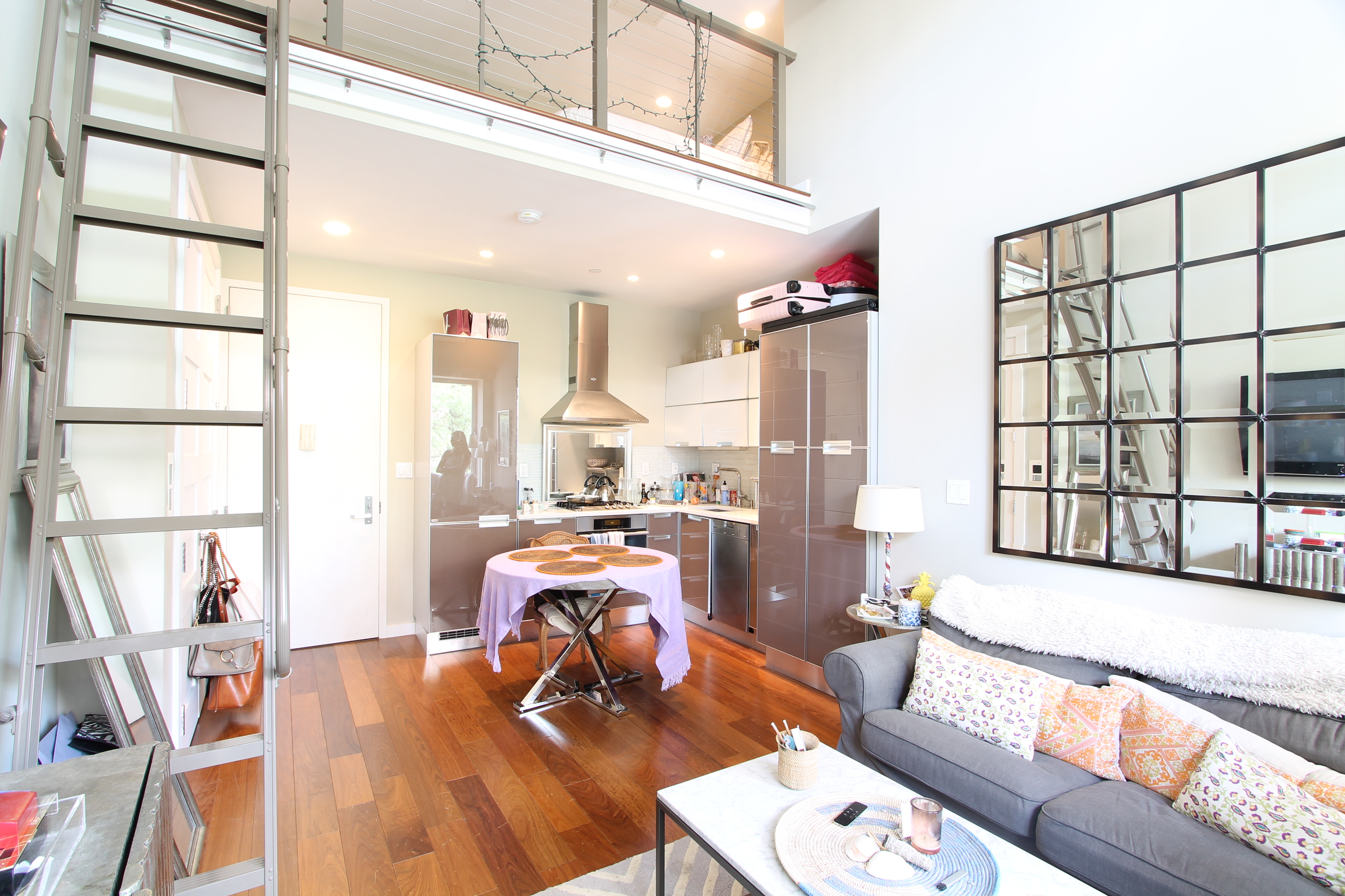 148 East 19th Street, Unit 3B Manhattan, NY 10003 - Photo 2 of 3