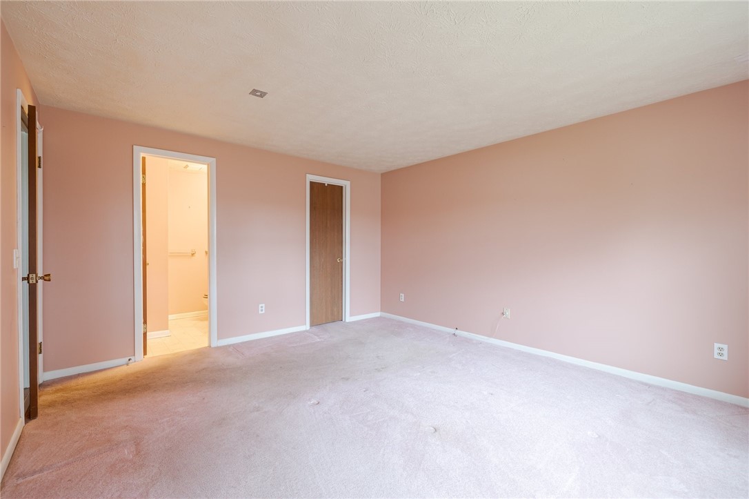 67 Tall Tree Drive Penfield, NY 14526 - Photo 17 of 23