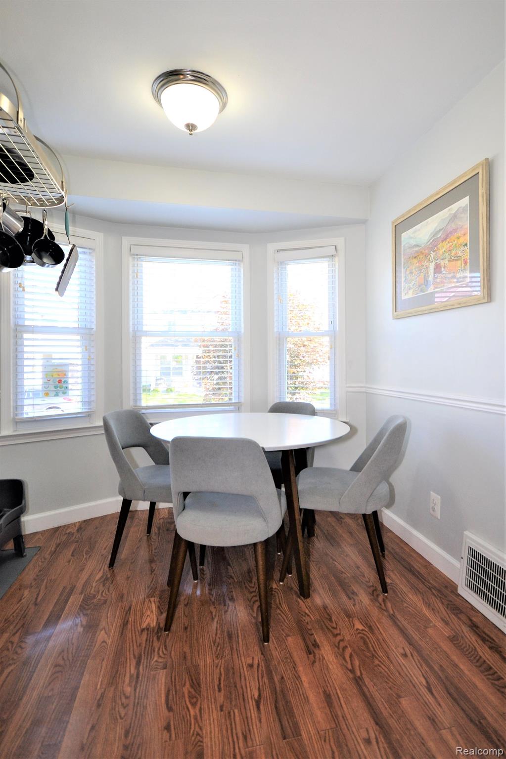 827 Princeton Road Berkley, MI 48072 - Photo 9 of 27 Breakfast Nook