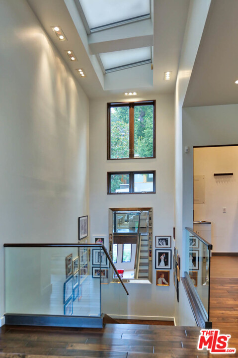 8532 Ridpath Drive Los Angeles, CA 90046 - Photo 29 of 52 a view of living room and window