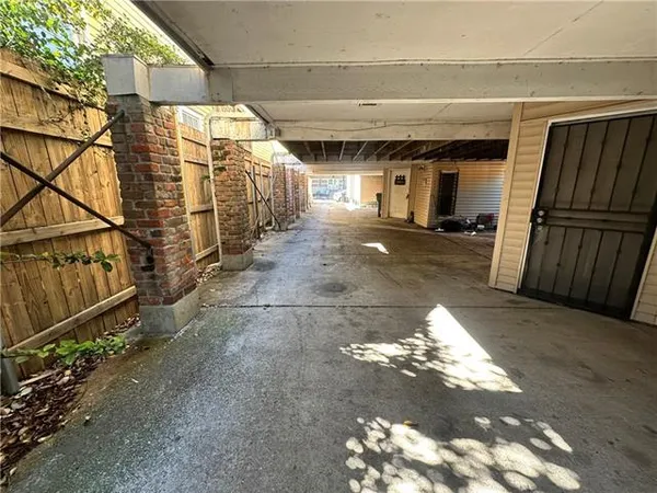 $2,250 | 929 Eighth Street, New Orleans, LA 70115