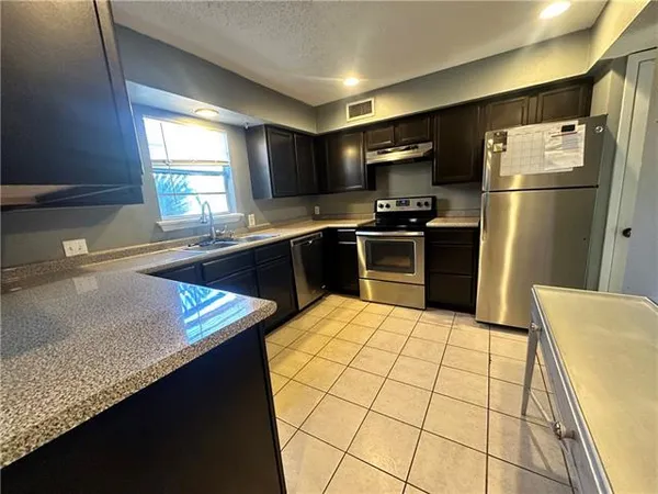 $2,250 | 929 Eighth Street, New Orleans, LA 70115