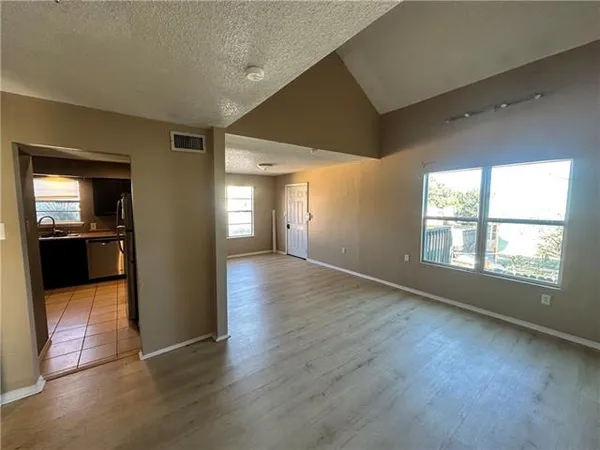 $2,250 | 929 Eighth Street, New Orleans, LA 70115