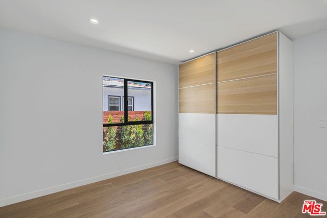 an empty room with window