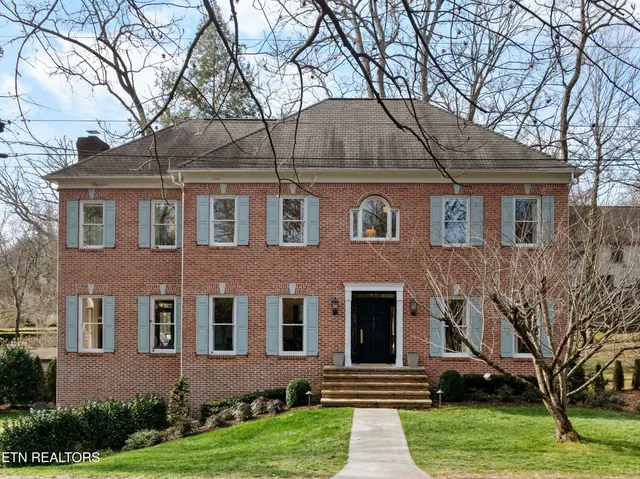 $1,895,000 | 465 Hillvale Turn West, Knoxville, TN 37919