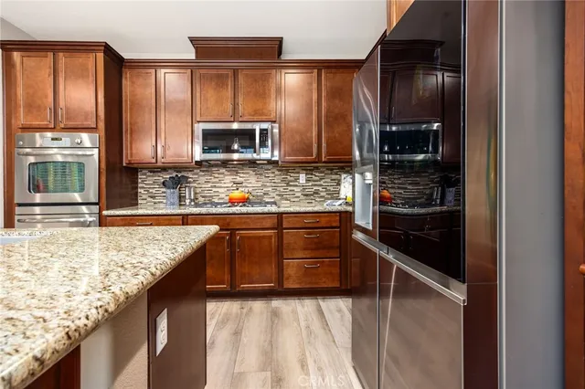 $849,999 | 32527 Falling Leaf Court, Wildomar, CA 92595