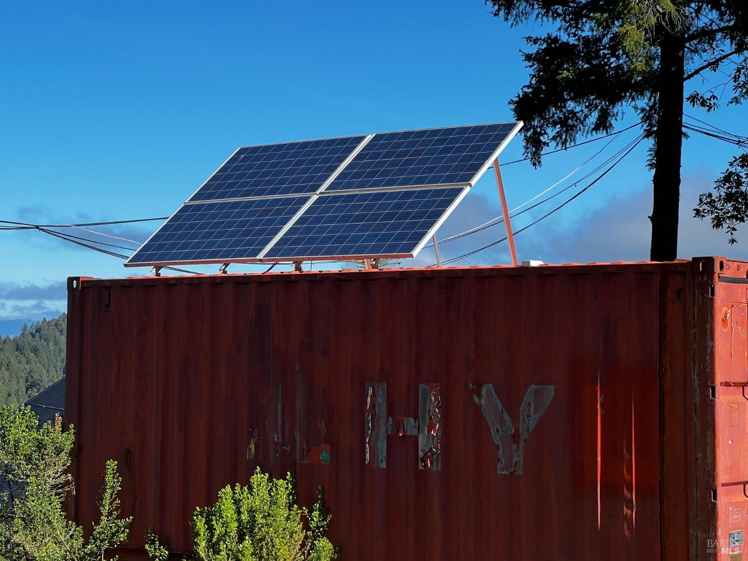 3761 East Blue Rock Road Garberville, CA 95542 - Photo 37 of 38 a backyard of a house