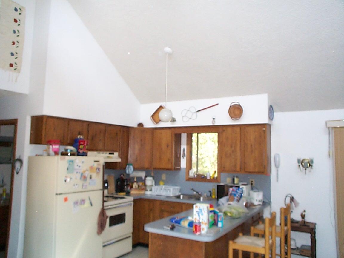 4030 Upper Notch Road Albrightsville, PA 18210 - Photo 4 of 9 Kitchen View