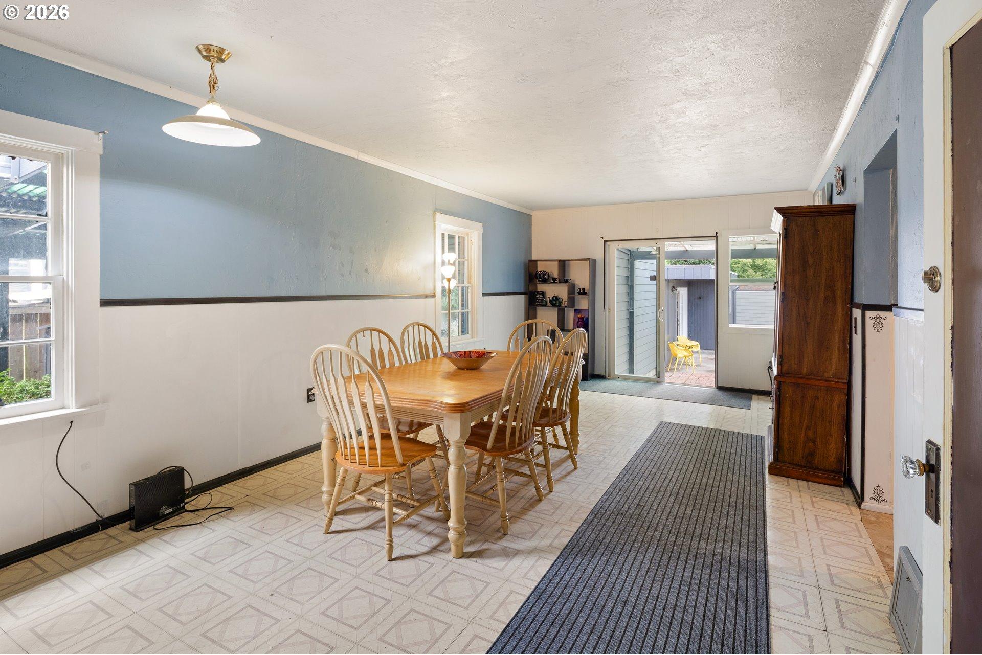 355 River Road Eugene, OR 97404 - Photo 23 of 37 Gallery Image 23