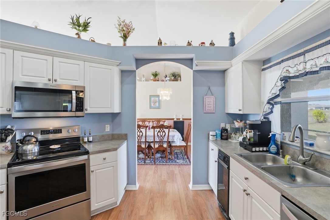 203 Manatee Street Fort Myers, FL 33913 - Photo 16 of 39