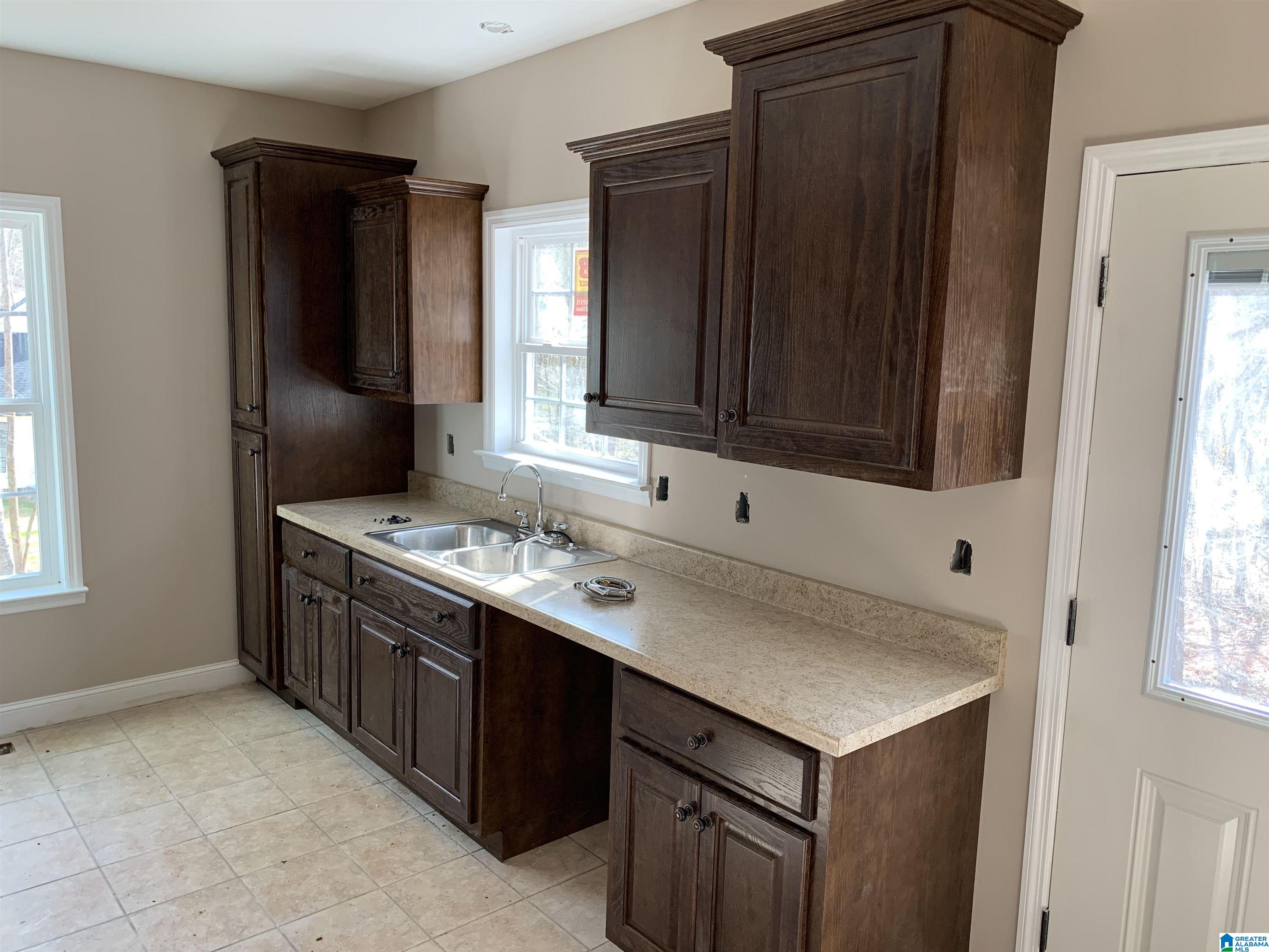 205 Country Road Warrior, AL 35180 - Photo 4 of 10