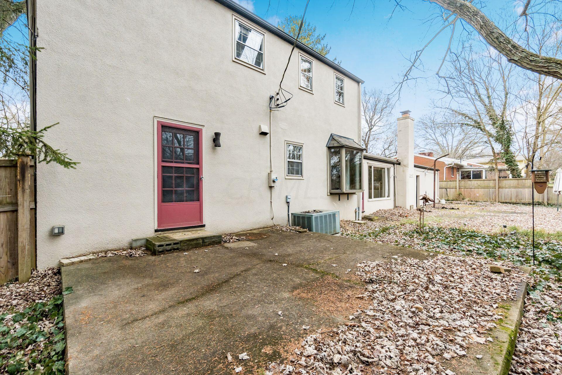 253 Croswell Road Columbus, OH 43214 - Photo 40 of 45 Pack of Home